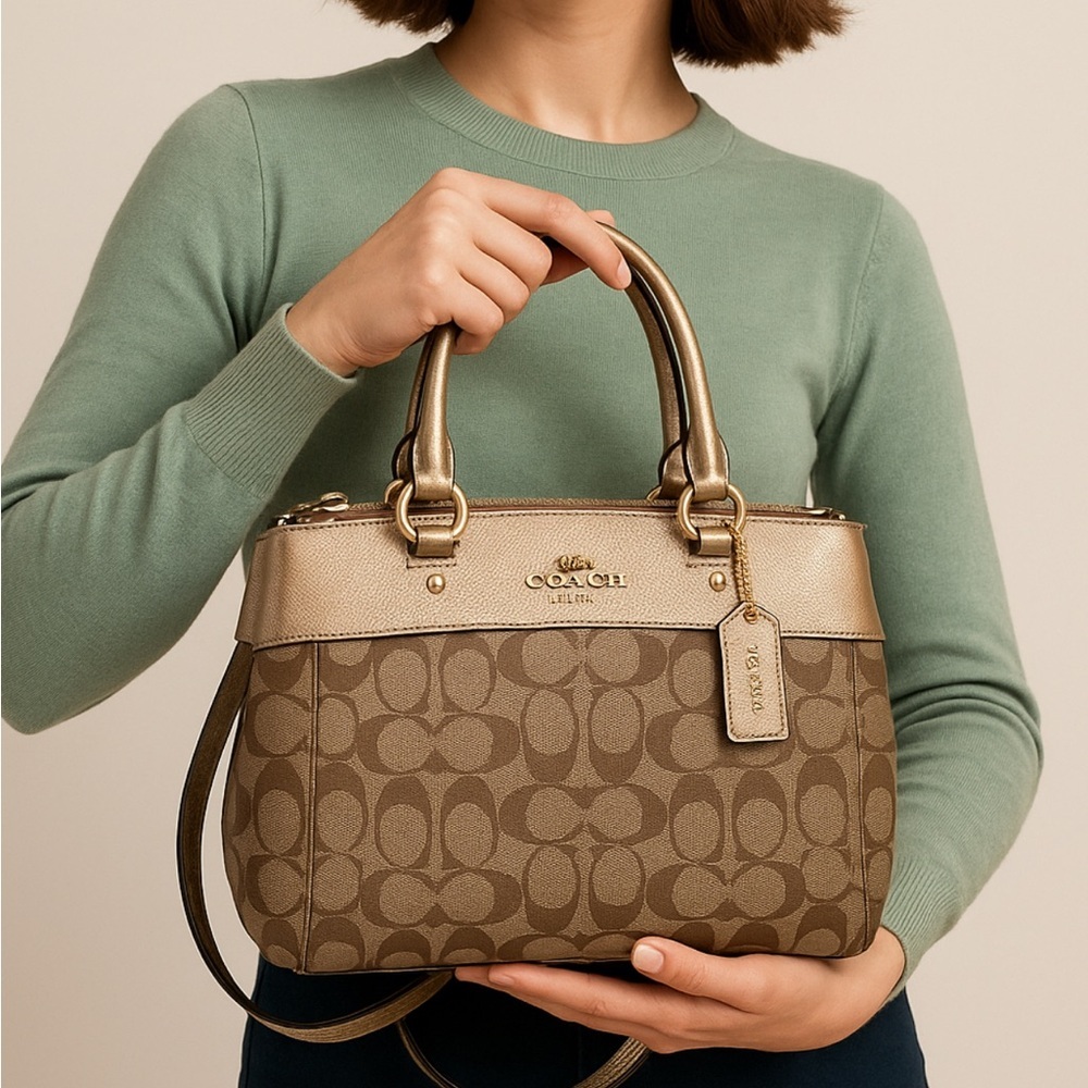 “👜 COACH Metallic Gold Signature Bag ✨ Luxury Chic & Classic Style 💫” - Picture 5 of 11